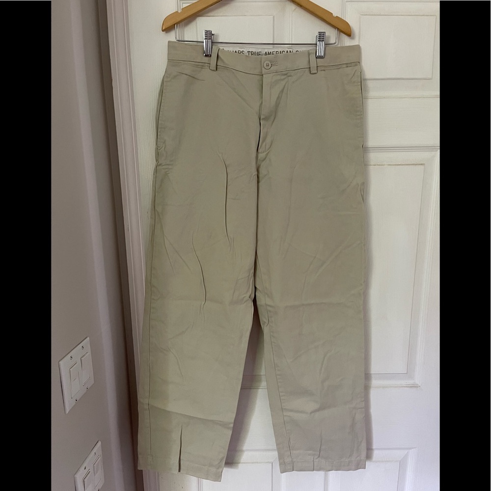Chaps True American Chino khakis, great condition, worn once.